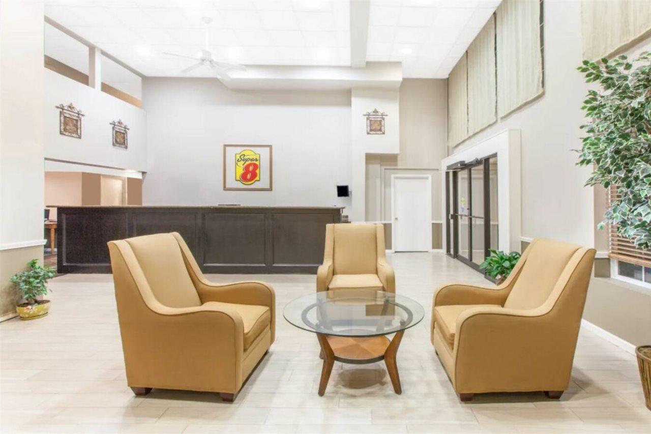 Super 8 By Wyndham Oklahoma City Extérieur photo