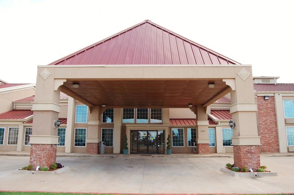 Super 8 By Wyndham Oklahoma City Extérieur photo